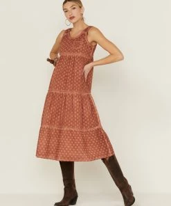 Cleo + Wolf Women's Textured Floral Midi Dress Brick Red -Cleo & Wolf Shop 2000359331 644 P3