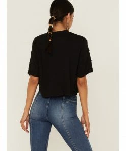 Cleo + Wolf Women's Boxy Cropped Seamed Tee  Black -Cleo & Wolf Shop 2000359341 001 P4