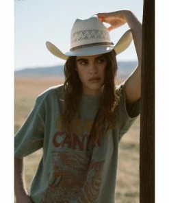 Cleo + Wolf Women's Vintage Grand Canyon Oversized Green Tee