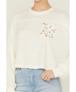 Cleo + Wolf Women's Boxy Floral Pocket Long Sleeve Cropped Pullover Sweatshirt Ivory -Cleo & Wolf Shop 2000359359 103 P3