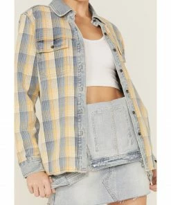 Cleo + Wolf Women's Light Wash Denim & Gold Plaid Shacket -Cleo & Wolf Shop 2000359363 412 P4