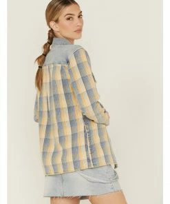 Cleo + Wolf Women's Light Wash Denim & Gold Plaid Shacket -Cleo & Wolf Shop 2000359363 412 P5