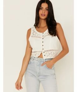 Cleo + Wolf Women's Crochet Floral Cropped Tank Top Ivory -Cleo & Wolf Shop 2000364814 103 P1 1