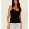 Cleo + Wolf Women's Ruffle Trim Tank Top