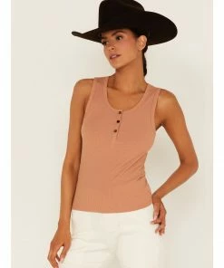 Cleo + Wolf Women's Ribbed Henley Tank Top Beige/khaki