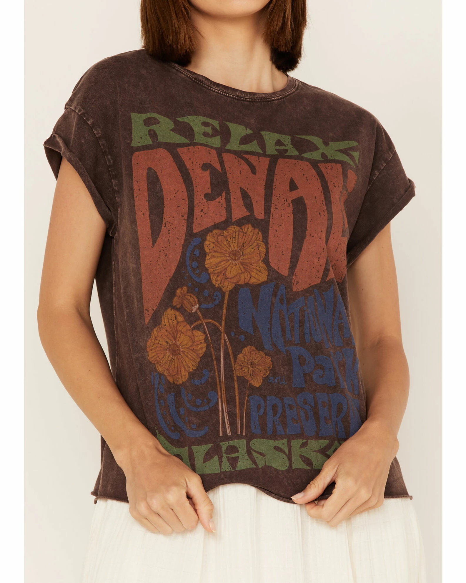 Cleo + Wolf Women's Denali Graphic Tee Dark Brown 3 Cleo + Wolf Women's Denali Graphic Tee Dark Brown - Image 3