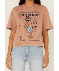 Cleo + Wolf Women's Beer Garden Graphic Boxy Crop Tee -Cleo & Wolf Shop 2000364851 250 P3
