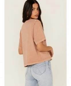 Cleo + Wolf Women's Beer Garden Graphic Boxy Crop Tee -Cleo & Wolf Shop 2000364851 250 P4