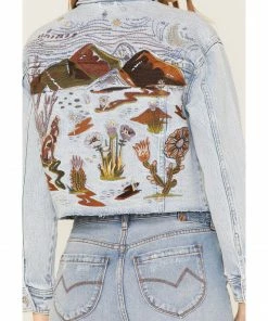Cleo + Wolf Women's Light Wash Stretch Desert Scene Embroidered Cropped Denim Jacket 10 Cleo + Wolf Women's Light Wash Stretch Desert Scene Embroidered Cropped Denim Jacket -Cleo & Wolf Shop 2000373355 412 P1 1