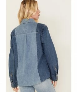 Cleo + Wolf Women's Montana Avenue Two Tone Long Sleeve Denim Snap Shirt Medium Wash 8 Cleo + Wolf Women's Montana Avenue Two Tone Long Sleeve Denim Snap Shirt Medium Wash -Cleo & Wolf Shop 2000374696 414 P4