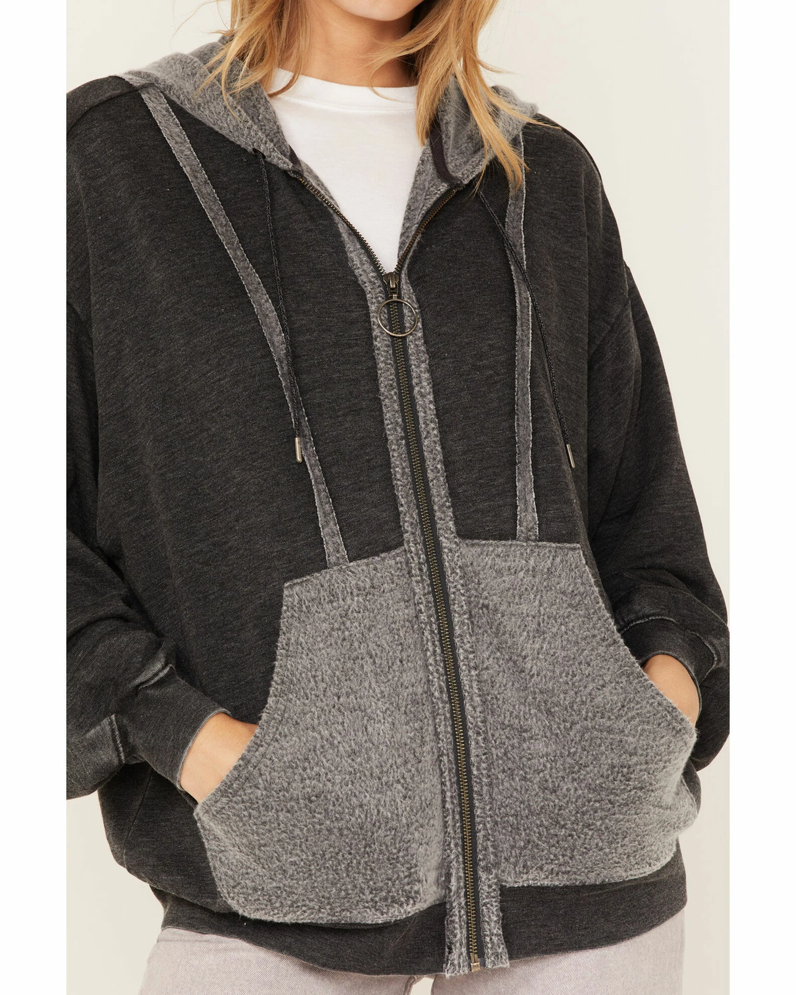 Cleo + Wolf Women's Seamed Zip Hoodie Black 3 Cleo + Wolf Women's Seamed Zip Hoodie Black - Image 3