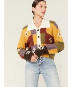 Cleo + Wolf Women's Patchwork Floral Knit Sweater Gold