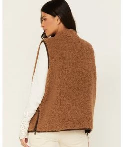 Cleo + Wolf Women's Reversible Sherpa Vest Taupe -Cleo & Wolf Shop 2000380766 251 P4